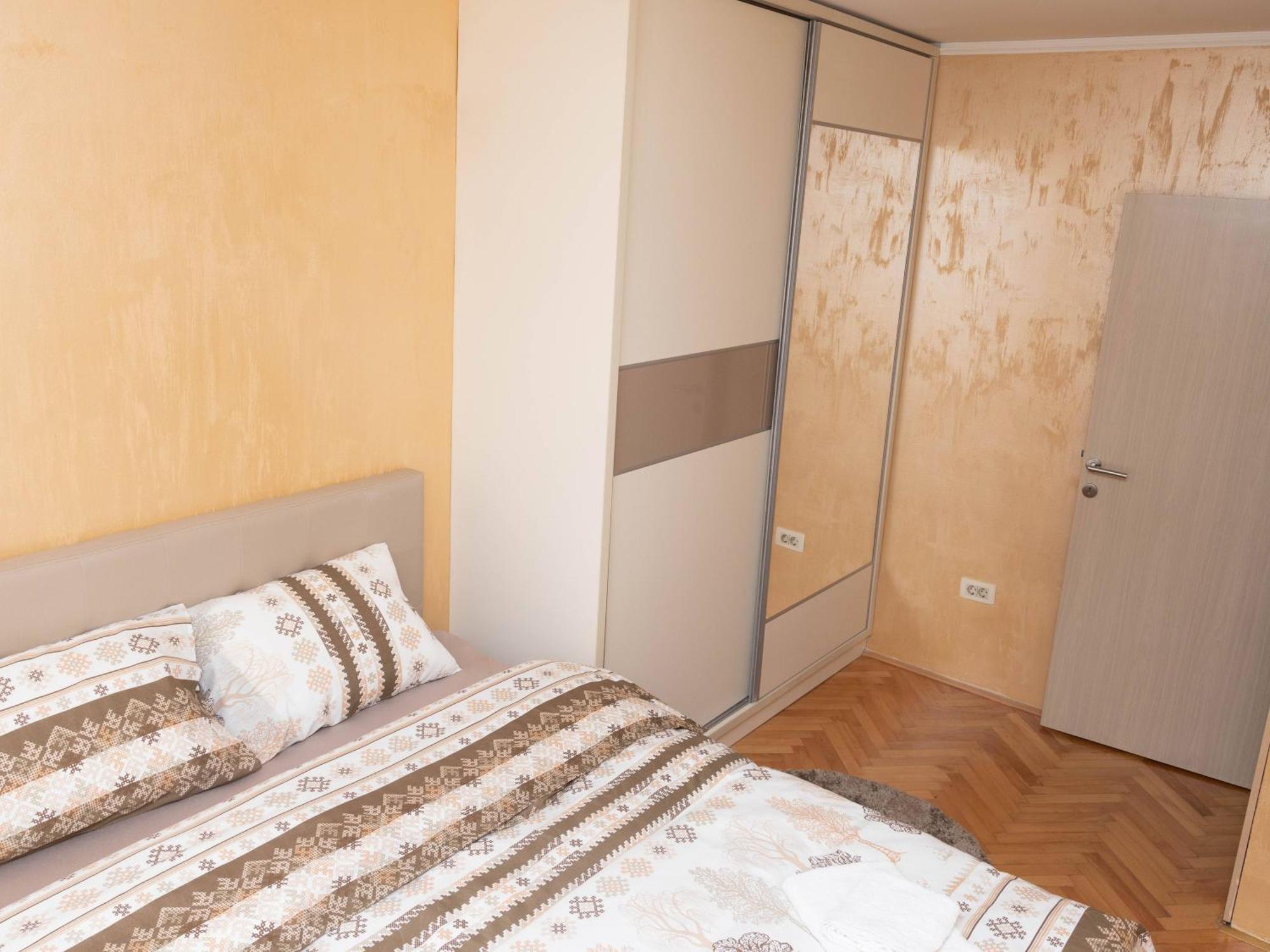Apartment Kosta Подгорица Екстериор снимка